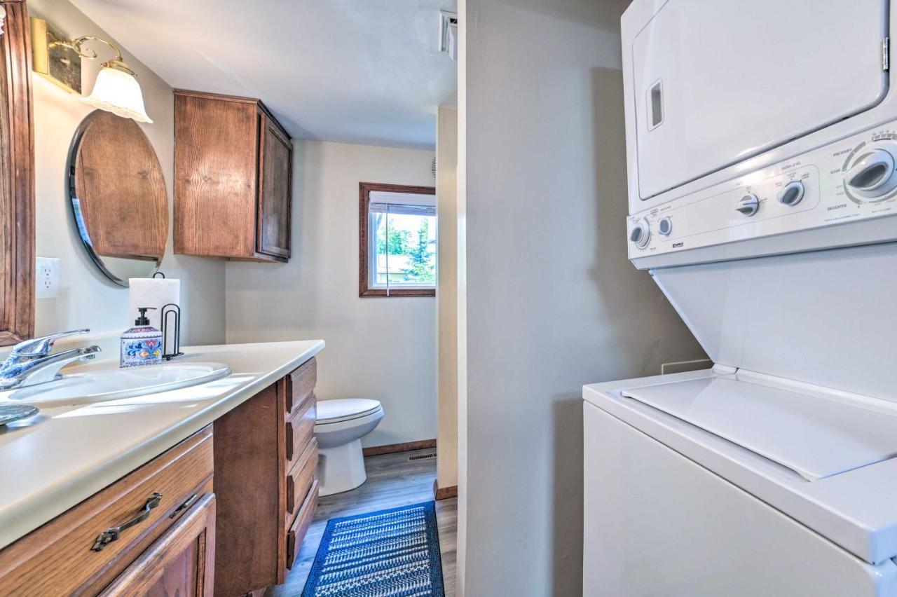 East Tawas Lakefront Getaway With Kayaks And Deck Экстерьер фото