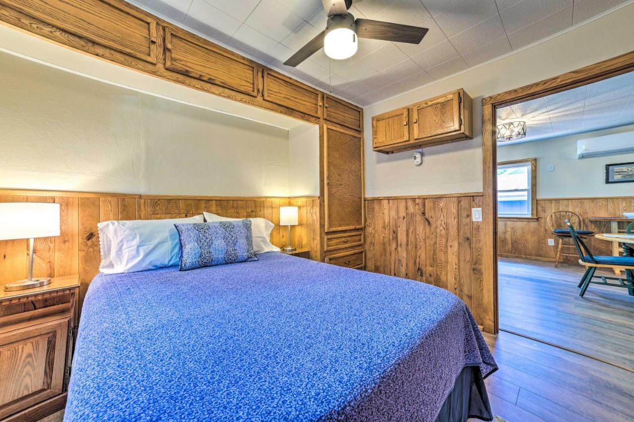 East Tawas Lakefront Getaway With Kayaks And Deck Экстерьер фото